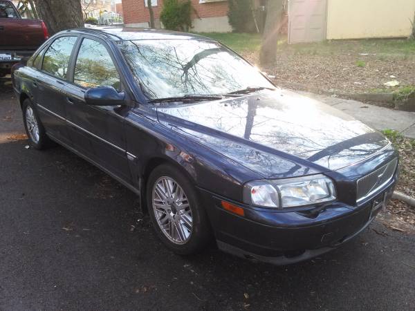 02 VOLVO S80 ,Ac,LEATHER  ROOFTRANS SLIPPING...900 obI..