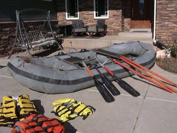 10 Man River Raft Package