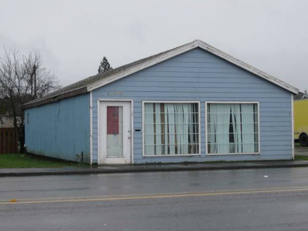 1000sf commercial shop amp 2br house lots of prkg 1200mo both (so. aberdeen)