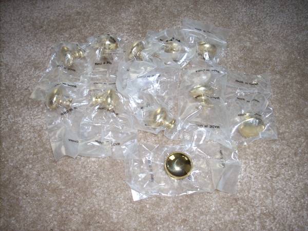 (11ct) Brand New Polished Brass Cabinet Knob