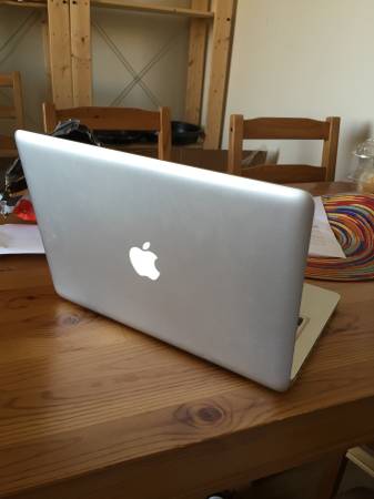 13 Mid 2012 Macbook pro for sale
