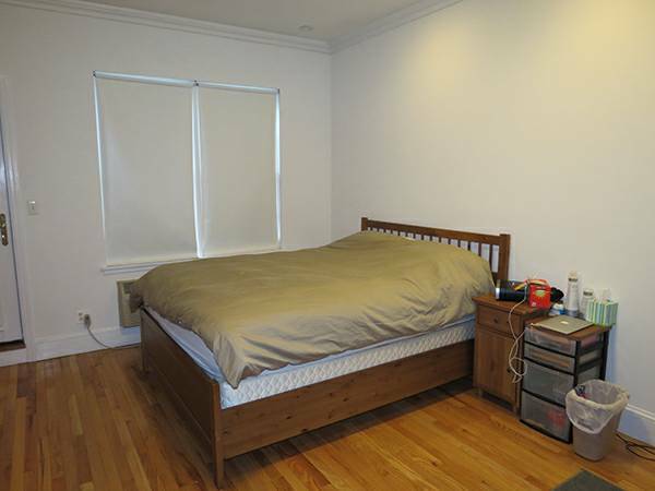 1300  The roommates claim to be awesome (Midtown West)