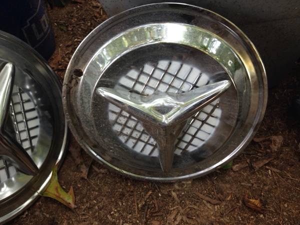 15 inch Classic spinner hubcaps