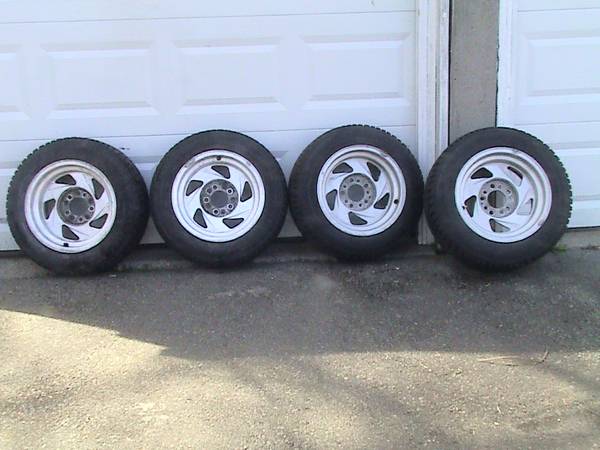 15 universal rims tires