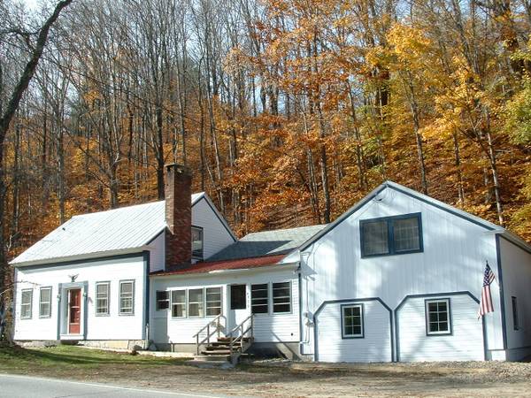 159900  PAID 200,000 selling now for 159,900 (West Wardsboro, VT)