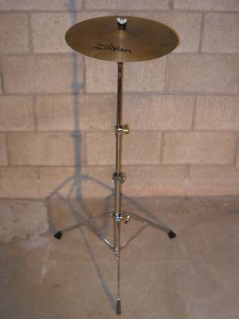 16 Zildjian A. Series Crash Cymbal with Tama Stand