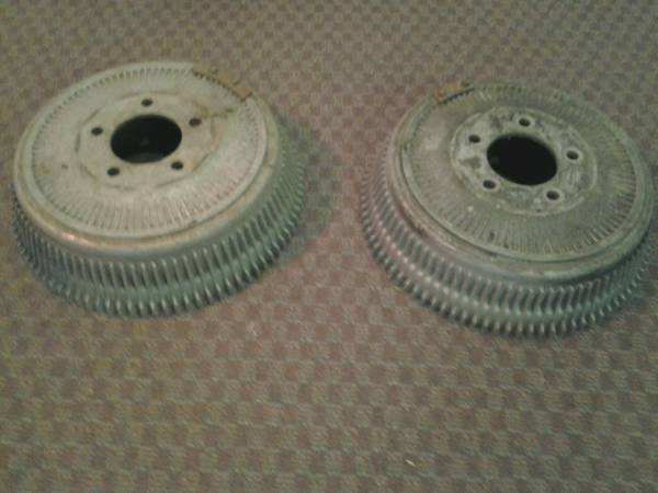 1964 BUICK FINNED BRAKE DRUMS
