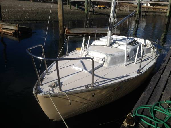 1974 20 ABLE SAIL BOAT WENGINE amp SAILS