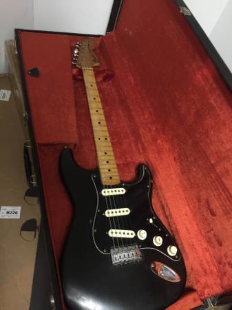1974 Fender Stratocaster with OHSC