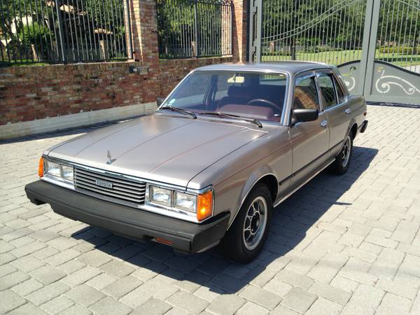 1982 Toyota Corona 58K Original Miles Luxury Edition 2.4L 22R Engine