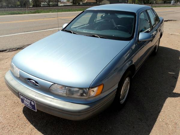 1992 FORD TAURUS GL ONLY 37,000 MILES