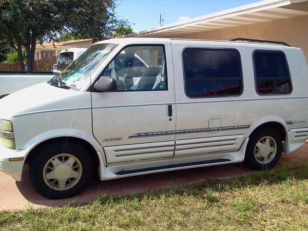 1996 Chevy Astro Van