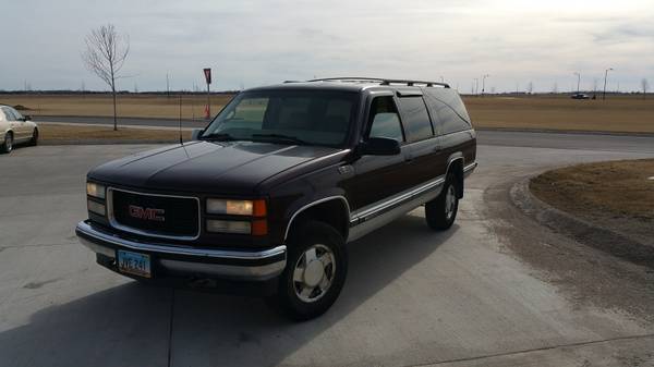 1997 gmc suburban great truck