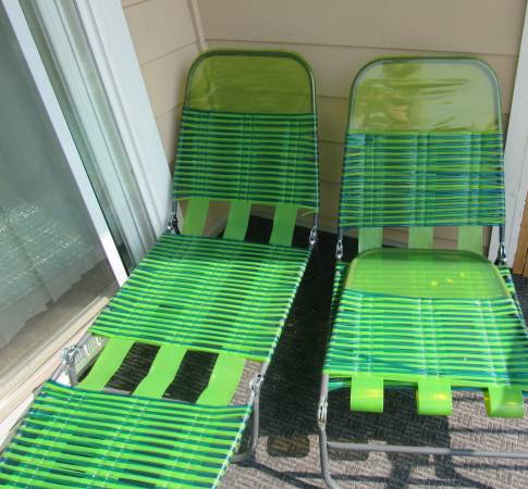 2 Outdoor Jelly Lounger Chairs BlueGreen