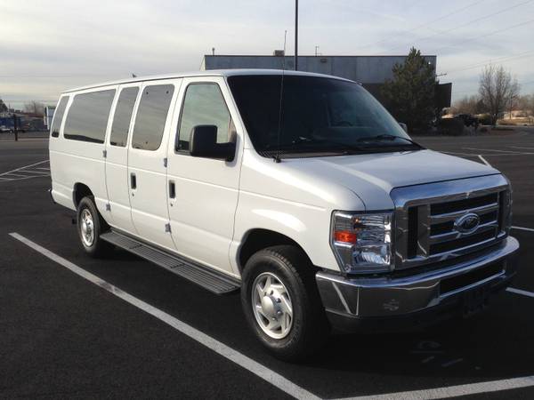 2 Tour Vans for rent 85 day Unlimited mileage including insurance. (ChicagoAnywhere in USA)