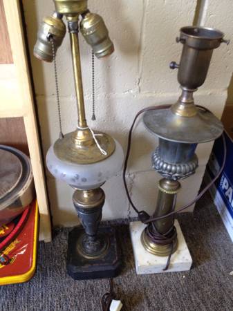2 vintage lamps with marble bases