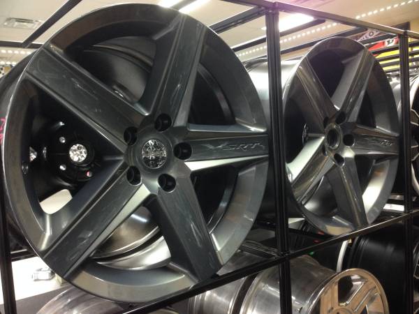 20 JEEP GRAND CHEROKEE SRT WHEELS FREE INSTALLATION