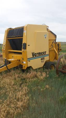 2000 vermeer 605L