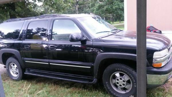 2001 chevy suburban  trade for truck or jeep