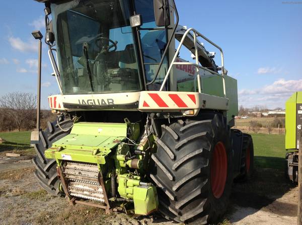 2001 CLAAS 900 SPFH Forage Harvester