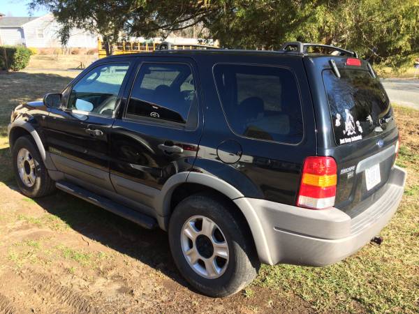 2001 Ford Escape MUST SELL MAKE OFFER