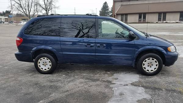 2002 Chrysler town and country family van