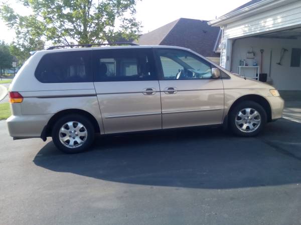 2002 Honda Odyssey EXL with DVD, Low Miles, Original owner