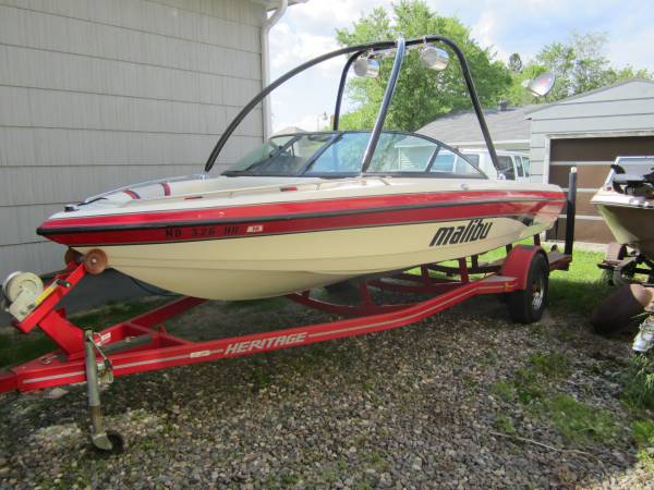 2002 Malibu XL Response Ski Boat