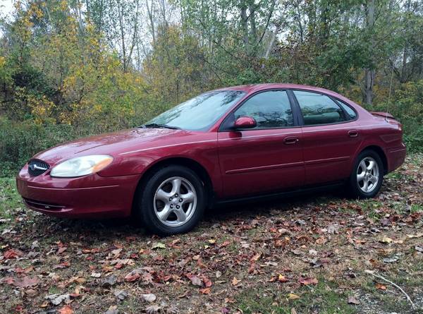 2003 Ford Taurus