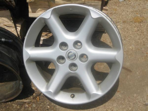 2003 Maxima Rim 17 Factory Aluminum (Imperial Mo)