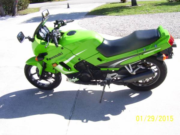 2003 Ninja EX250 Kawasaki w Low Miles (Palm Beach Gardens)