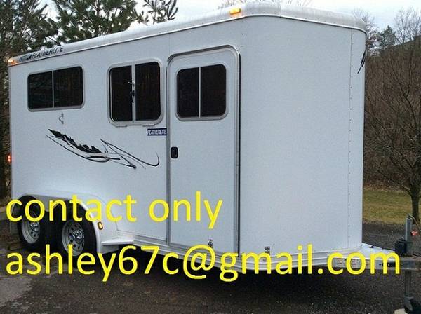 2004 fEaTheRlITe HOrSe tRAiLEr 2 hoRSe lIkE nEW