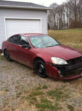 2004 Nissan Altima S Parting Out