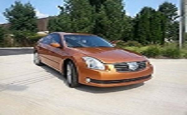 2004 Nissan Maxima SE