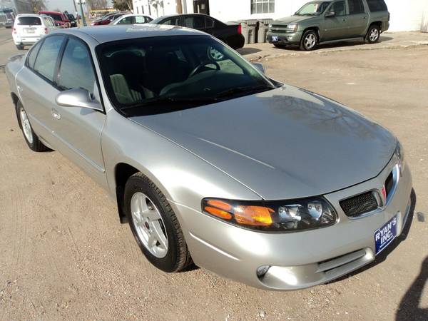 2004 PONTIAC BONNEVILLE SE 60,000 MILES