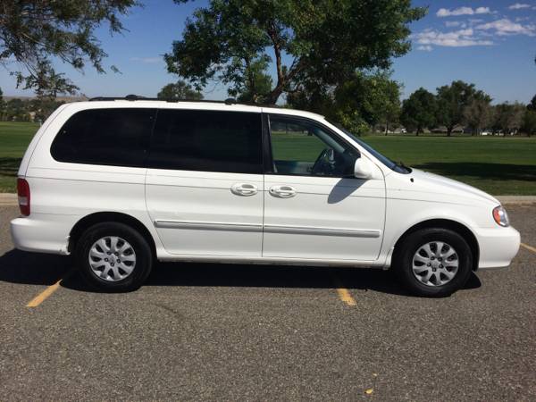 2005 Kia Sedona LX low mileage