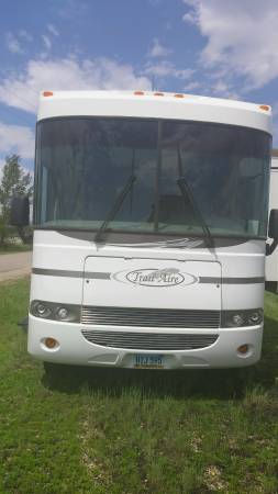 2005 Trail Aire 36 Motorhome