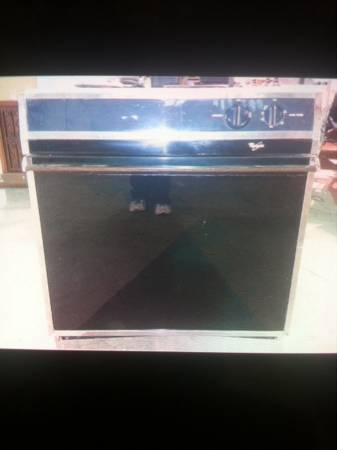 2005 Whirlpool stove top and oven combo
