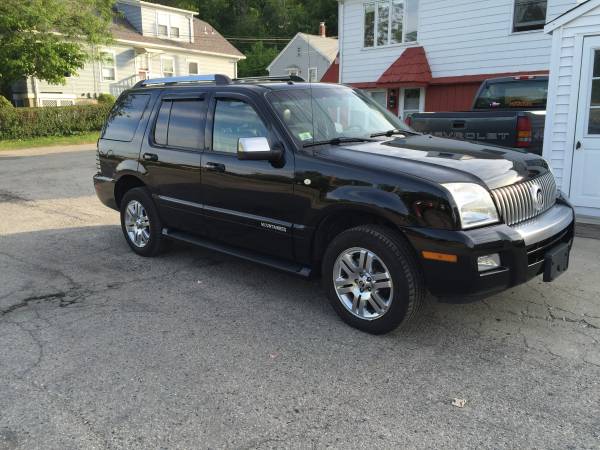 2007 Mercury Mountaineer AWD SUV Fully Loaded Black Clean 6850obo