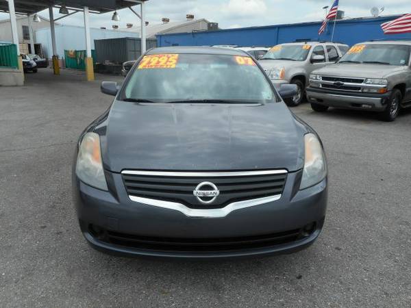 2007 Nissan Altima Sedan GAS SAVER WELL MAINTAINED