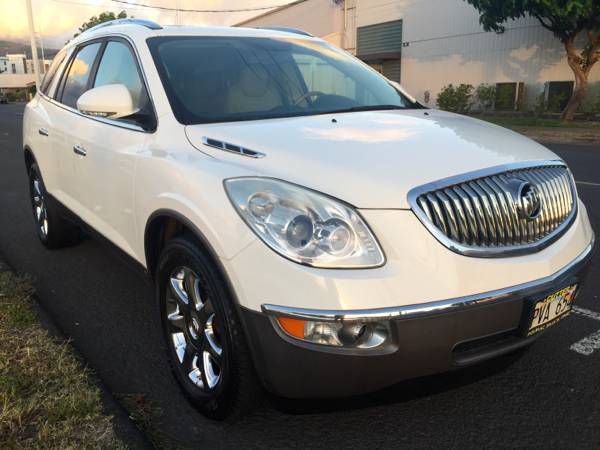 2008 Buick CXL with 3rd row seating (Repriced)