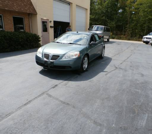 2009 Pontiac G6 Sedan Financing Available