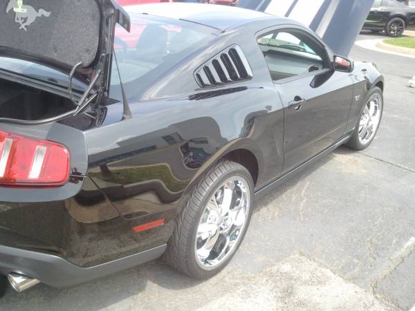 2010 Mustang GT Premium MUST SEE