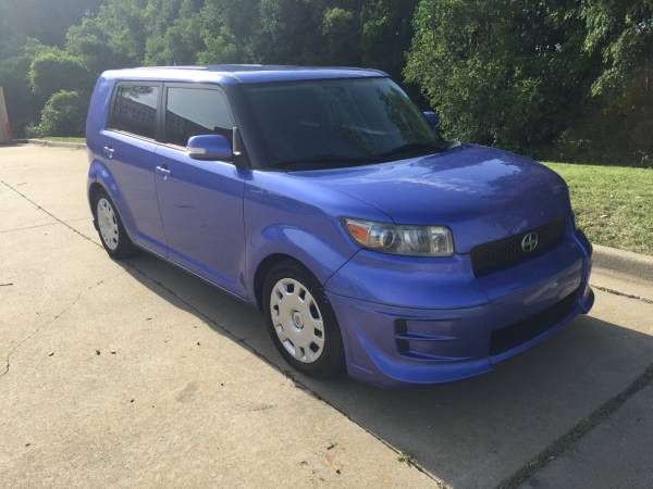 2010 SCION xB