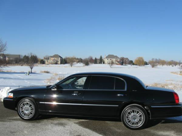 2011 Black Lincoln Town Car Long Door Limo Stretch Limousine EXC COND