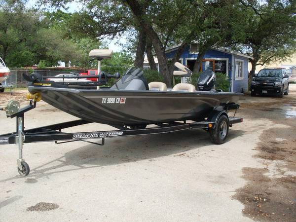 2011 War Eagle 761w60 hp evinrude E