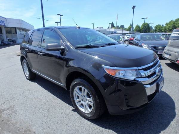 2013 Ford Edge SE SE 4dr SUV