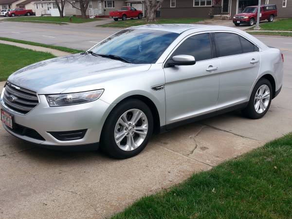 2013 Ford Taurus SEL leather