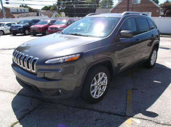 2014 Jeep Cherokee For Sale..Your Job is Your Credit (Star Loan Auto Center)