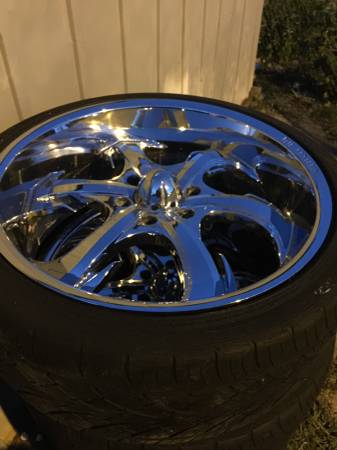 22 chrome rims with tires 265